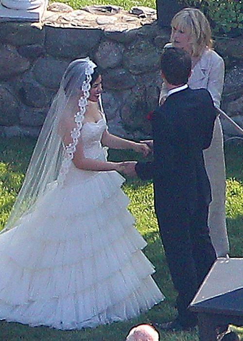 نجاح كبير Wedding Photos - America Ferrera and Ryan Piers Williams