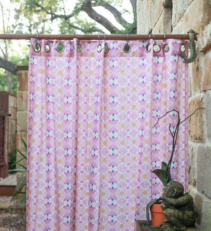 كازا Blanca Shower Curtain 