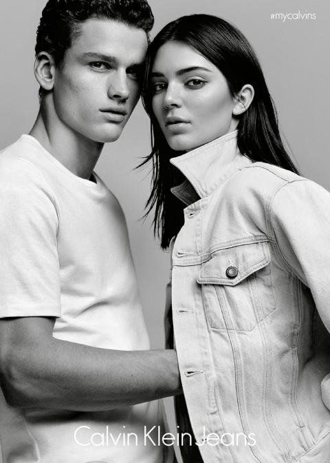 كيندال Jenner for Calvin Klein Jeans