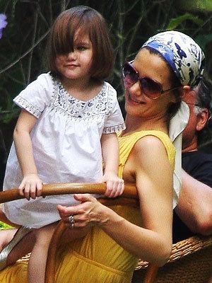 كاتي Holmes, Suri, Star Moms and Kids, Mother's Day