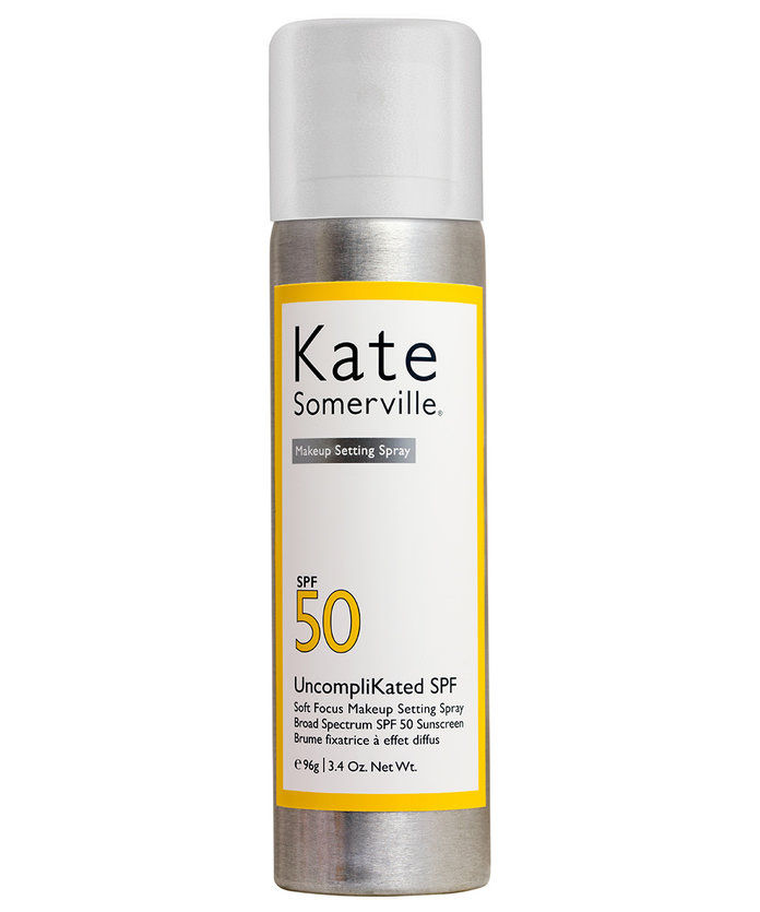 كيت Somerville Uncomplikated SPF Soft Focus Makeup Setting Spray Broad Spectrum SPF 50 Sunscreen 