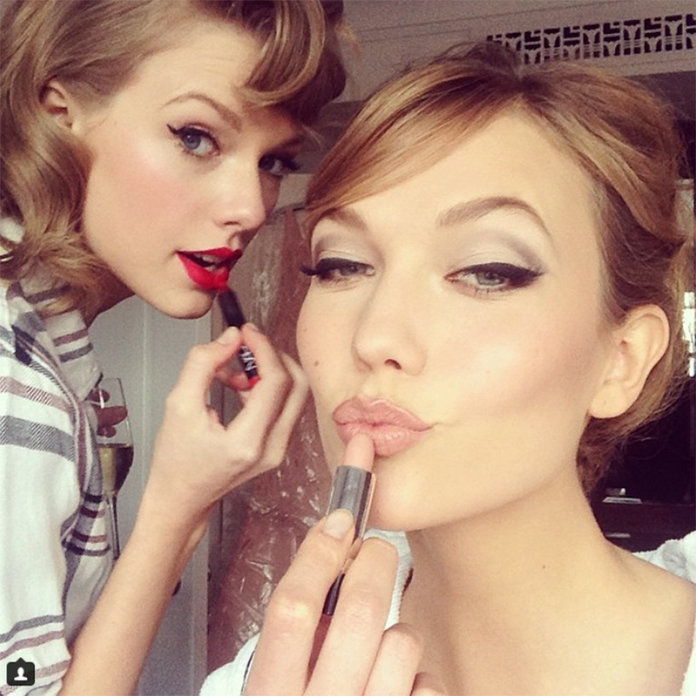 متى they perfected their lips before the Met Ball in 2014. 