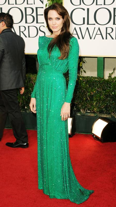 أنجلينا Jolie attends 2011 Golden Globes