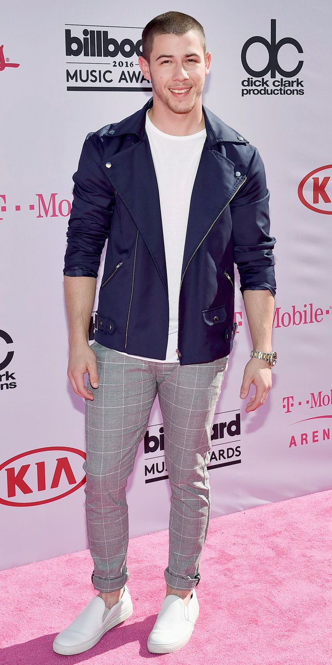 مطرب Nick Jonas attends the 2016 Billboard Music Awards at T-Mobile Arena on May 22, 2016 in Las Vegas, Nevada.