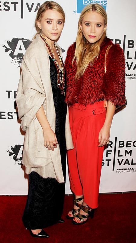 ماري كيت and Ashely Olsen at 2011 Tribeca Film Festival