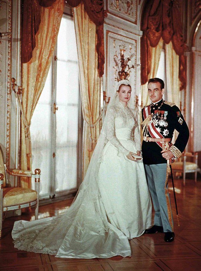 أمير Rainier II and Grace Kelly of Monaco 