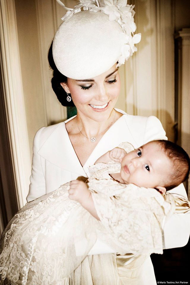 أميرة Charlotte Gets Christened 