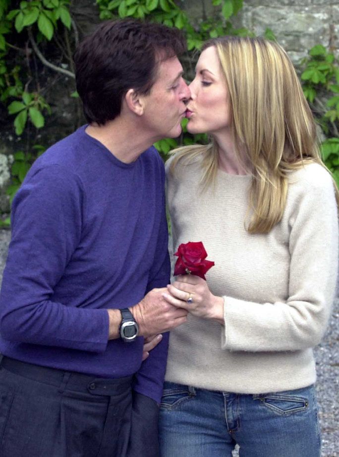 بول McCartney and Heather Mills 