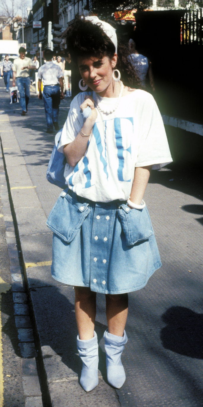 الدنيم Skirt in 1984