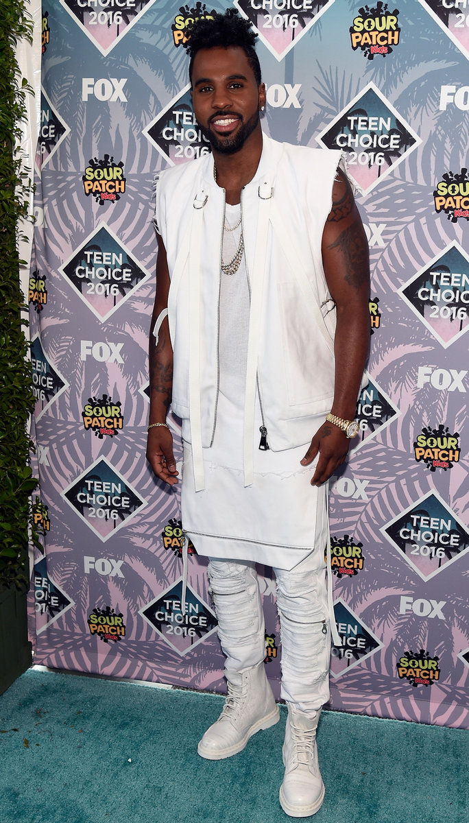 تسجيل artist Jason Derulo attends Teen Choice Awards 2016 at The Forum on July 31, 2016 in Inglewood, California.