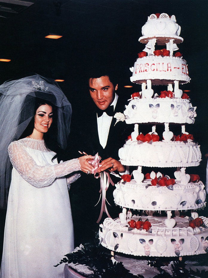 بريسيلا and Elvis Presley 