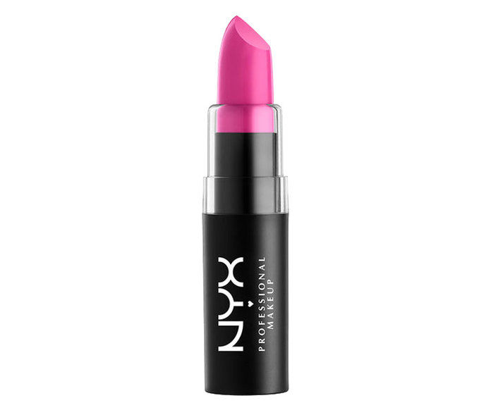 متوسط Complexions: NYX Matte Lipstick In Shocking Pink 