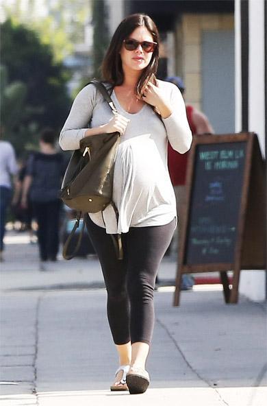 Рејчел Bilson - maternity style