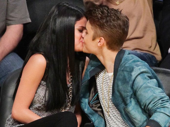 جوستين Bieber Selena Gomez Kiss