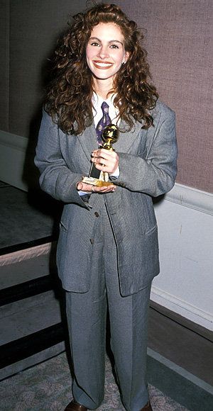 جوليا Roberts - The 12 Riskiest Golden Globes Looks Ever - Giorgio Armani