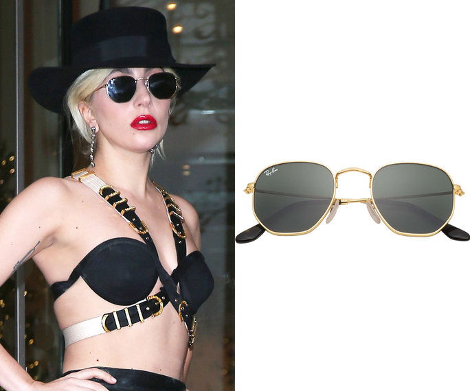 سيدة Gaga in Ray-Ban sunglasses 