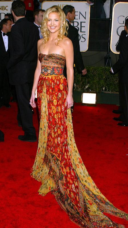 كيت Hudson: Valentino, 2003