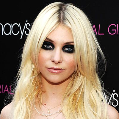 تايلور Momsen - Transformation - Beauty - Celebrity Before and After