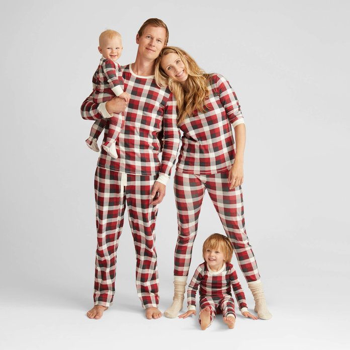 بيرت's Bee Organic Cotton Plaid Family Pajamas Collection