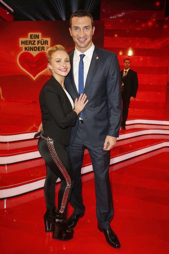 هايدن Panettiere and Fiance Wladimir Klitschko lead